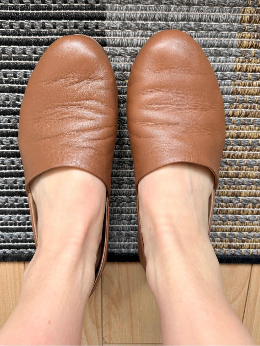 Poppy Barley | 7 Wide At Leisure Slip-On 2.0 Praline